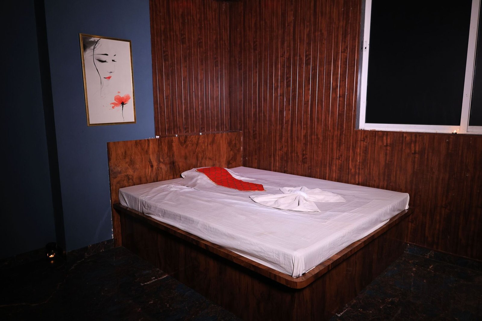 Thai massage room at Mitram Thai Spa, Dombivli